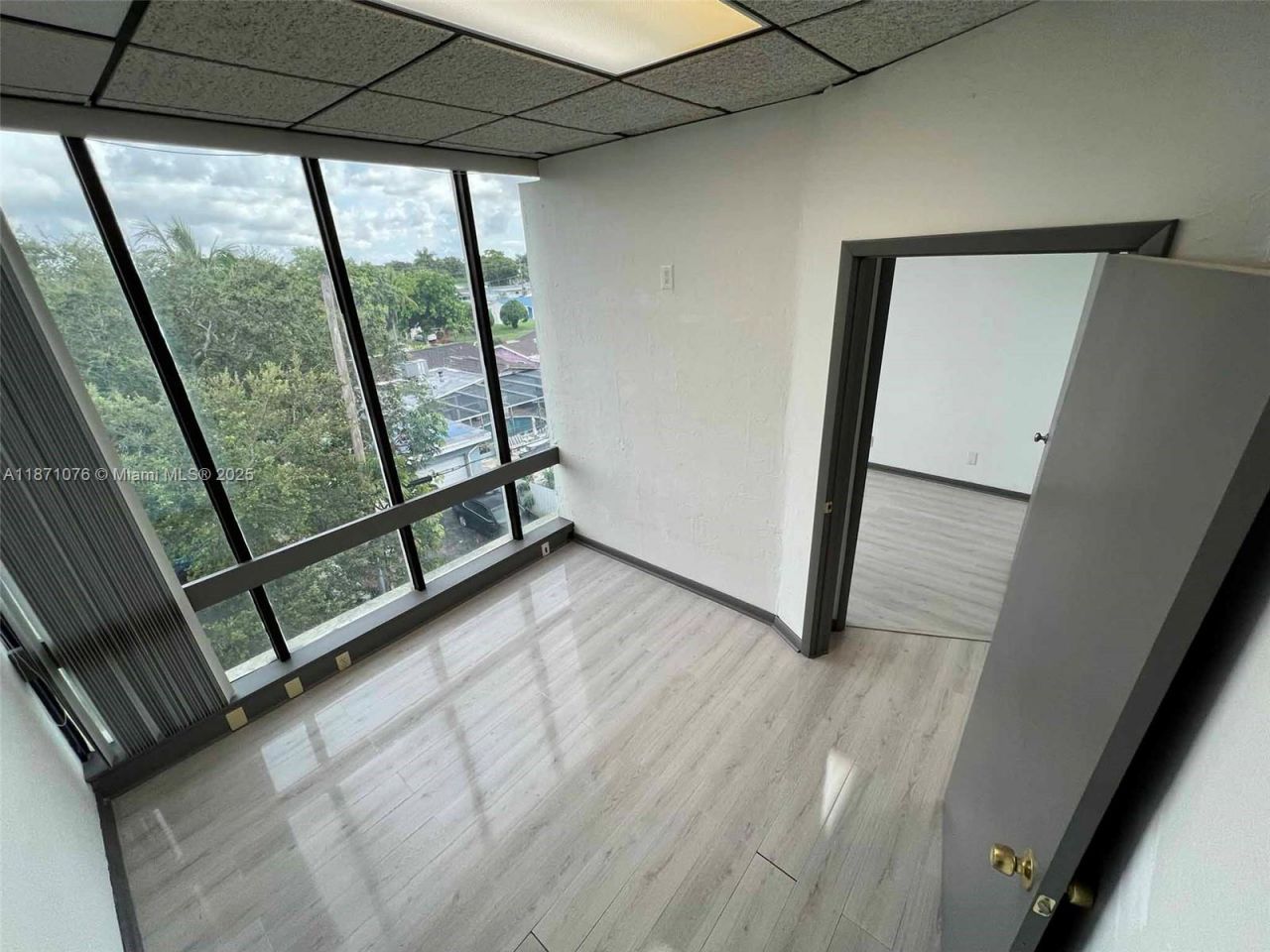 5555 Hollywood Blvd, Unit 301, Hollywood, FL 33021 Photo