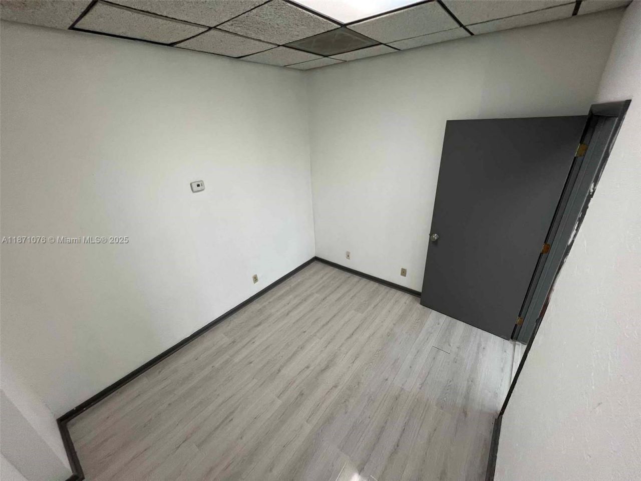 5555 Hollywood Blvd, Unit 301, Hollywood, FL 33021 Photo