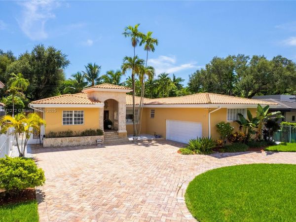 3001 S Miami Ave, Miami, FL 33129