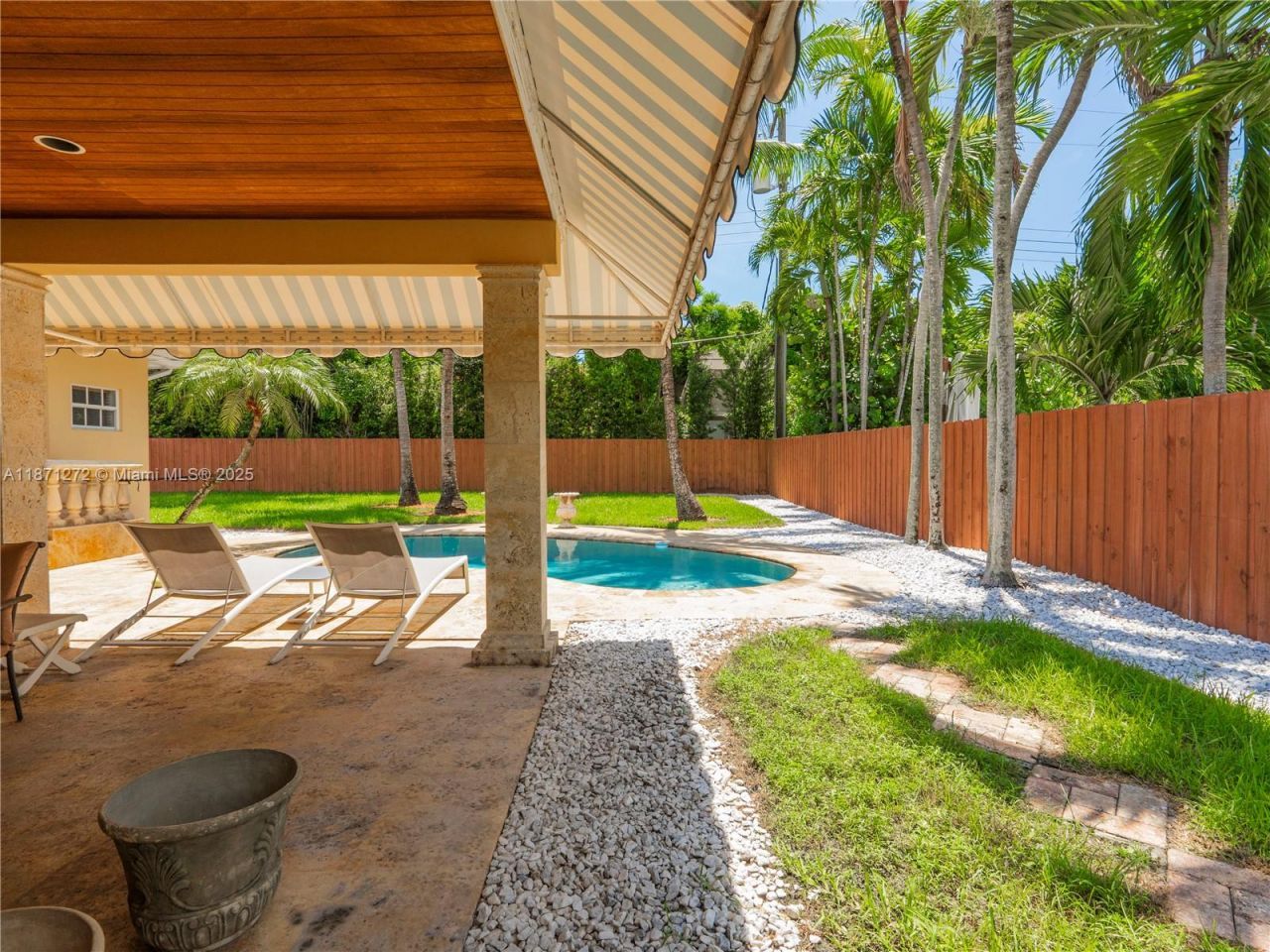 3001 S Miami Ave, Miami, FL 33129 Photo