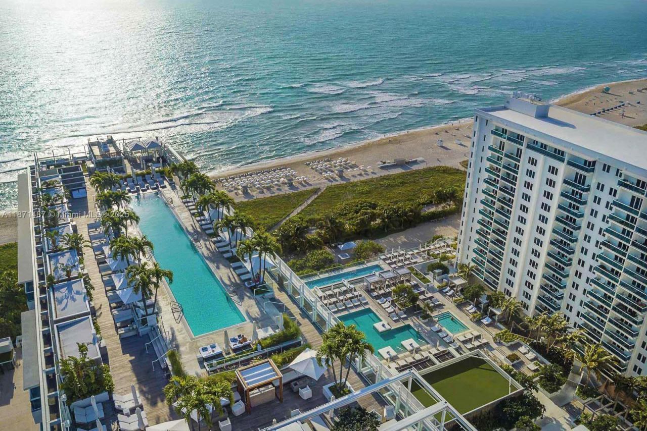 102 24th St, Unit 1213, Miami Beach, FL 33139 Photo