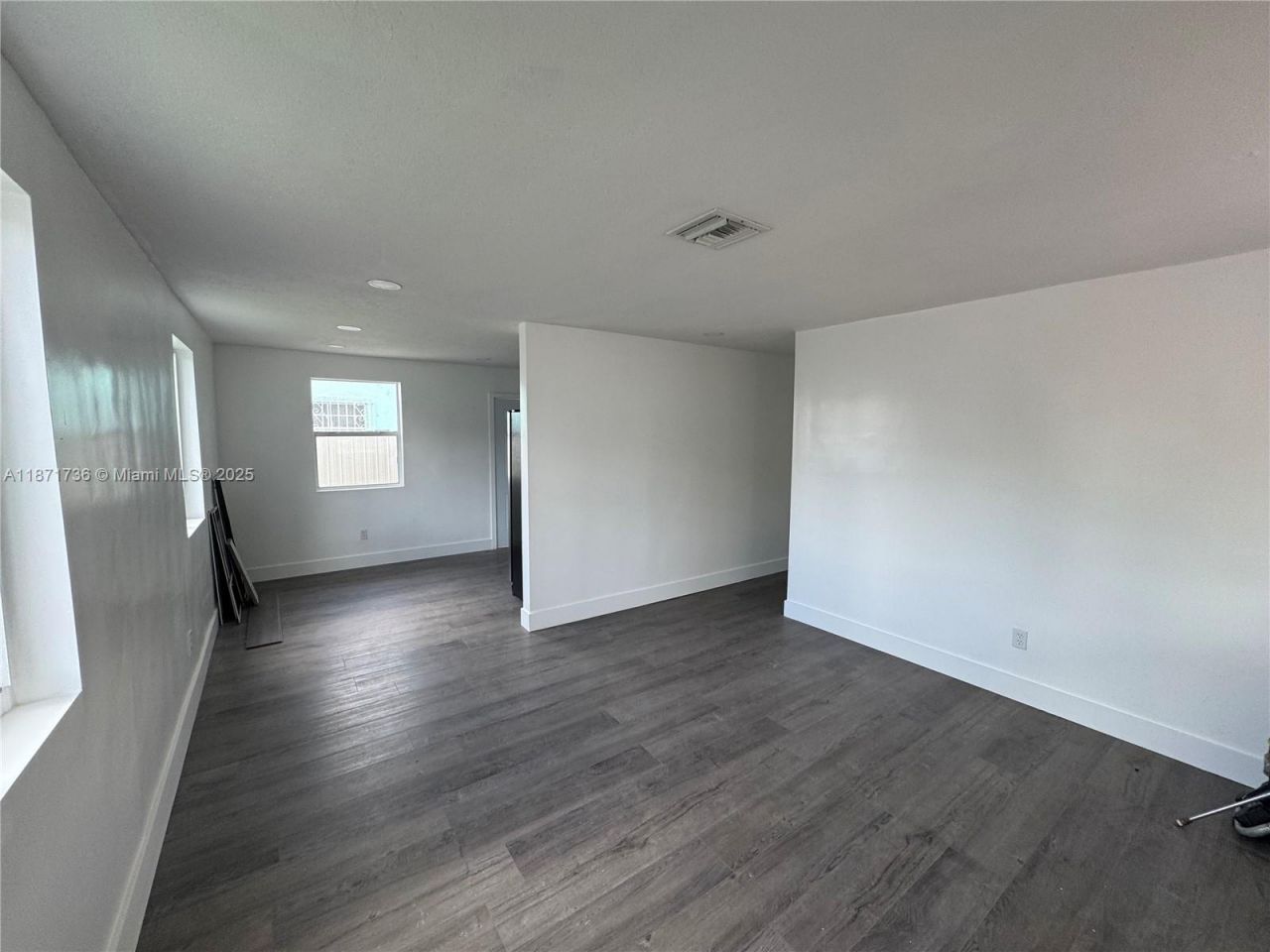 685 SE Park Dr, Hialeah, FL 33010 Photo