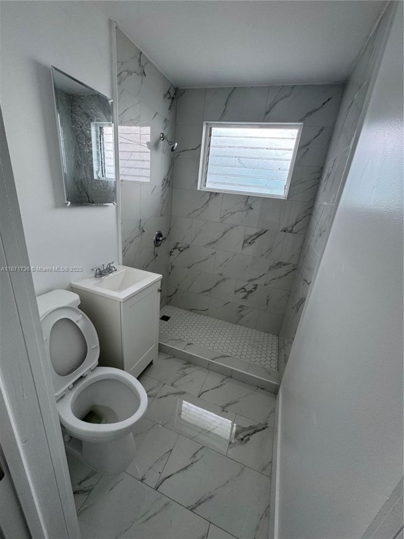 685 SE Park Dr, Hialeah, FL 33010 Photo