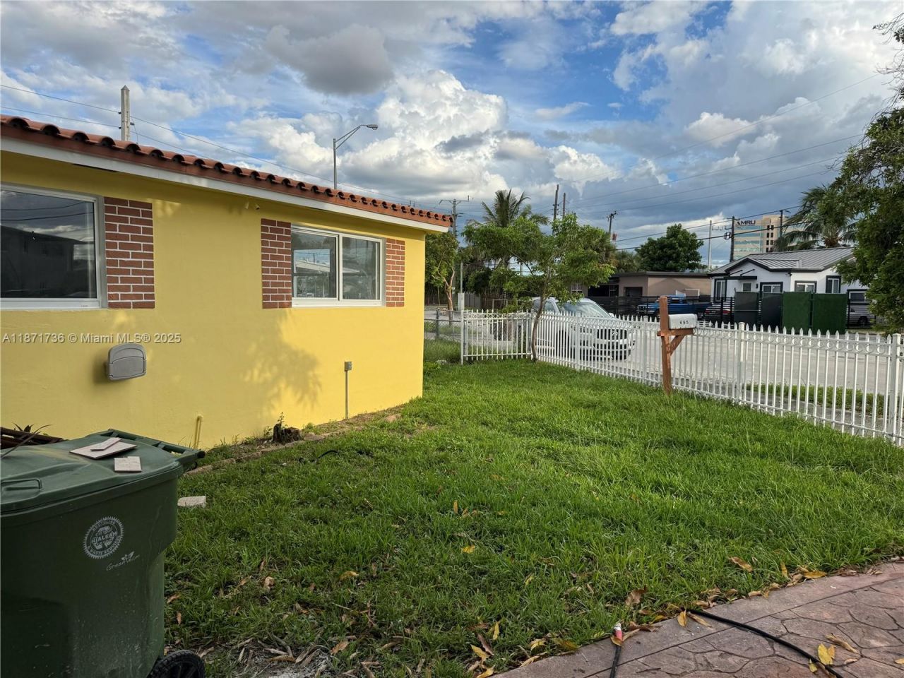 685 SE Park Dr, Hialeah, FL 33010 Photo