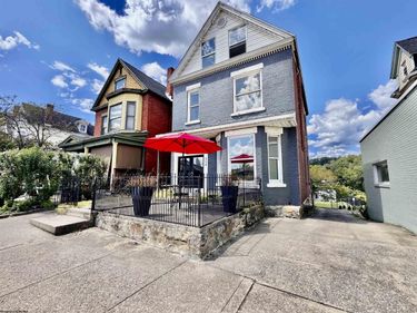 209 Fairmont, Fairmont, WV 26554