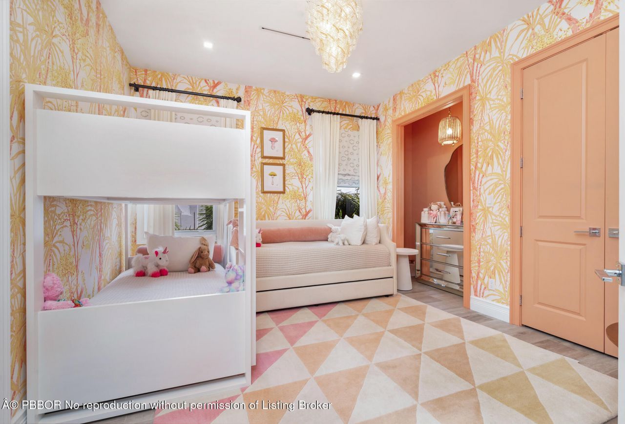 140 Edmor Road, West Palm Beach, FL 33405 Photo