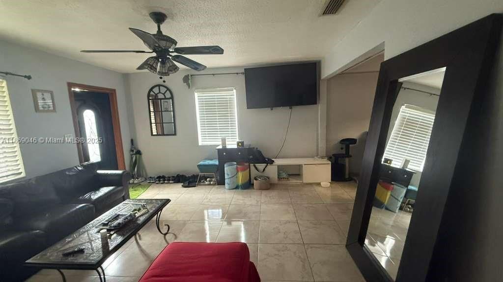 2411 Hayes St, Hollywood, FL 33020 Photo