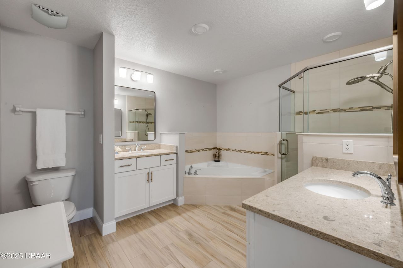 4 Riverwalk Drive, Unit 305, New Smyrna Beach, FL 32169 Photo