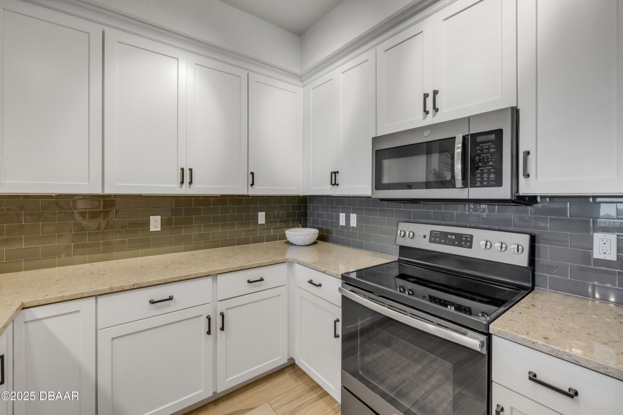 4 Riverwalk Drive, Unit 305, New Smyrna Beach, FL 32169 Photo