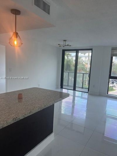 9800 W Bay Harbor Dr, Unit 308, Bay Harbor Islands, FL 33154 Photo