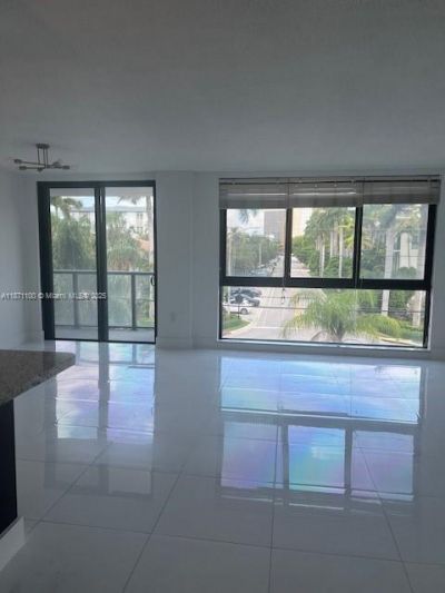 9800 W Bay Harbor Dr, Unit 308, Bay Harbor Islands, FL 33154 Photo