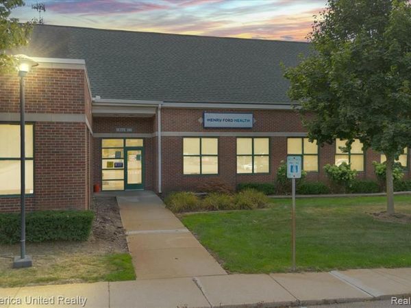 1050 Corporate Office Drive, Milford Vlg, MI 48381