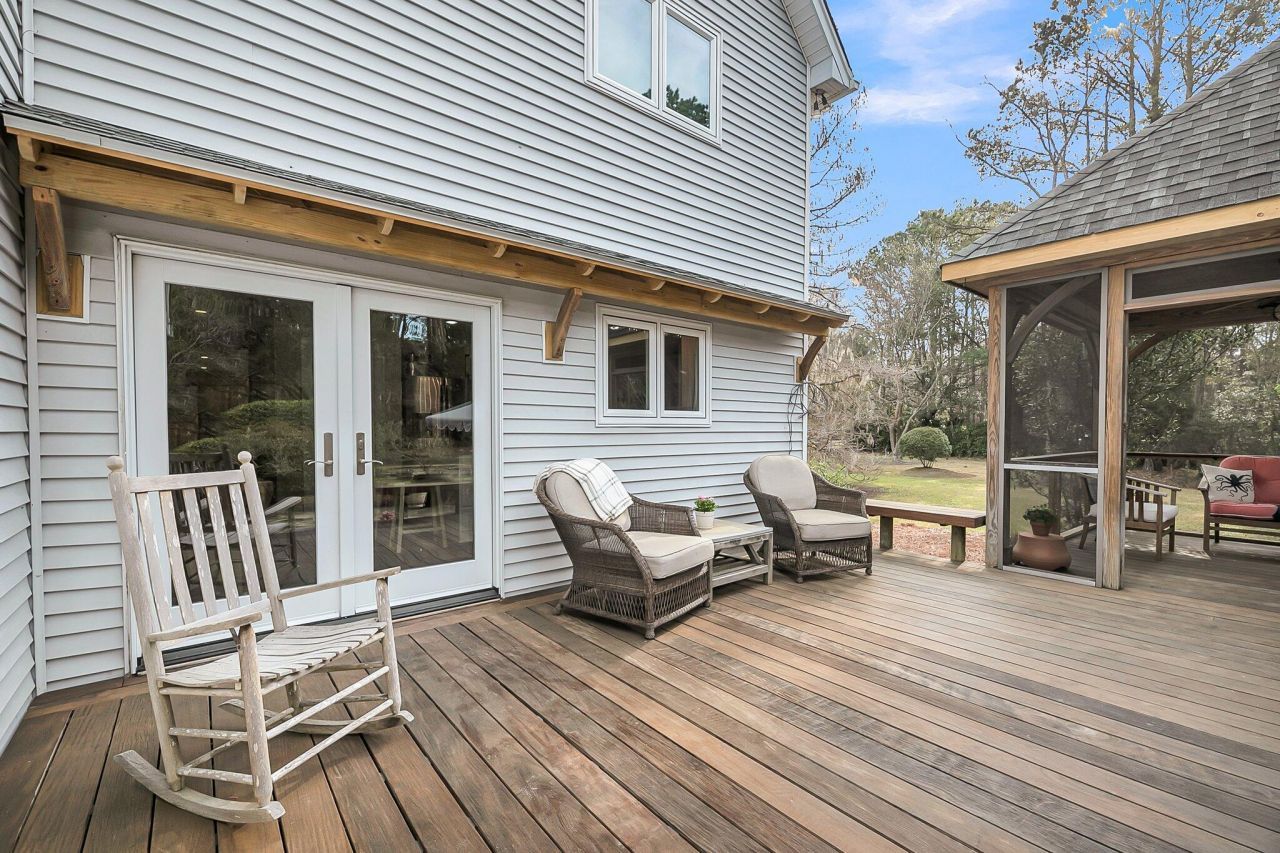 2224 Shoreline Drive Photo 16