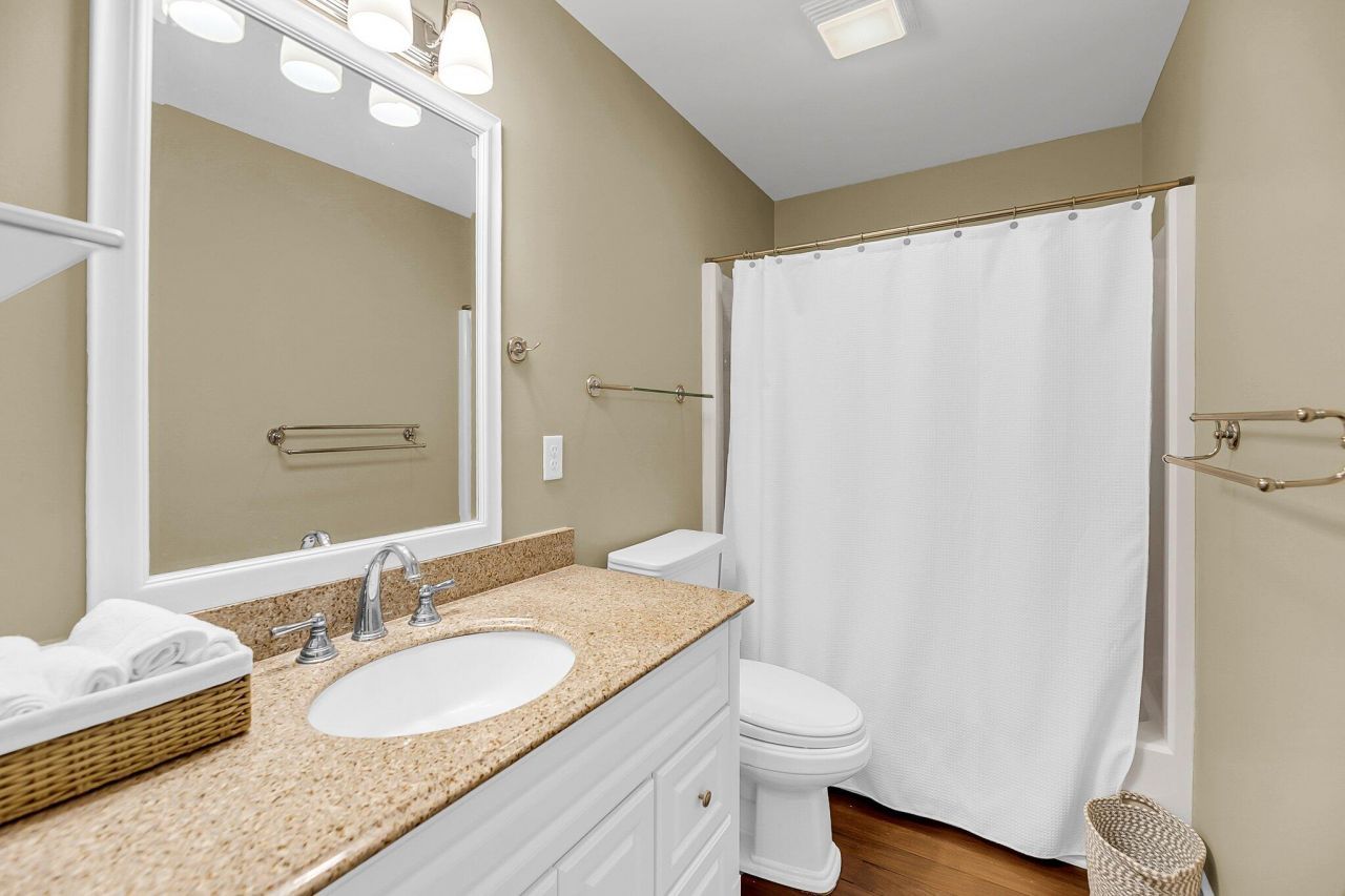 2224 Shoreline Drive Photo 19