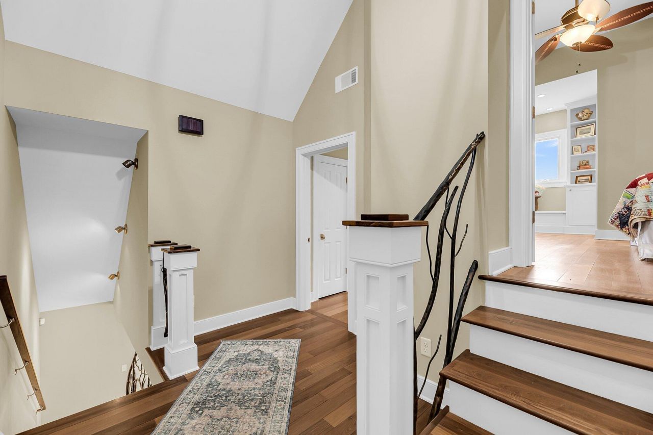 2224 Shoreline Drive Photo 23