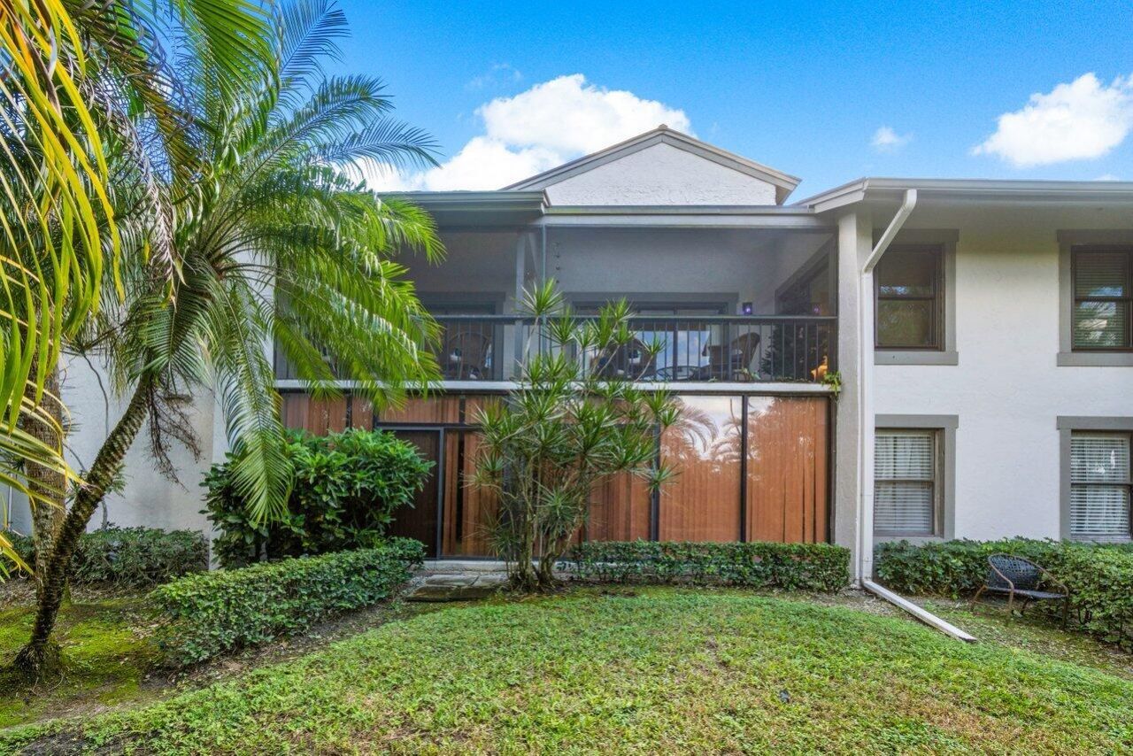 11267 Pond View Drive, Unit B203, Wellington, FL 33414 Photo