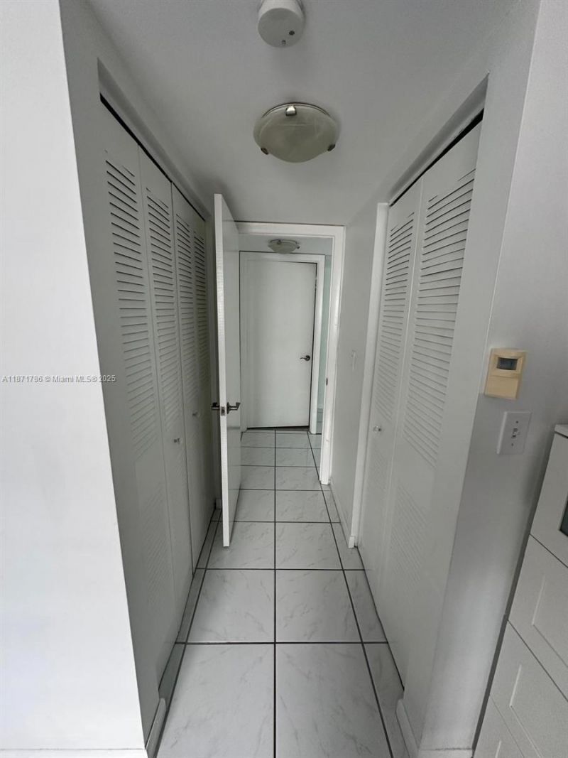 750 Michigan Ave, Unit 204, Miami Beach, FL 33139 Photo