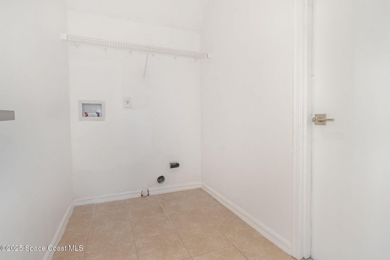2548 Albion Avenue, Orlando, FL 32833 Photo