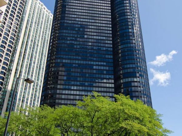 155 N Harbor Drive, Unit 1613, Chicago, IL 60601