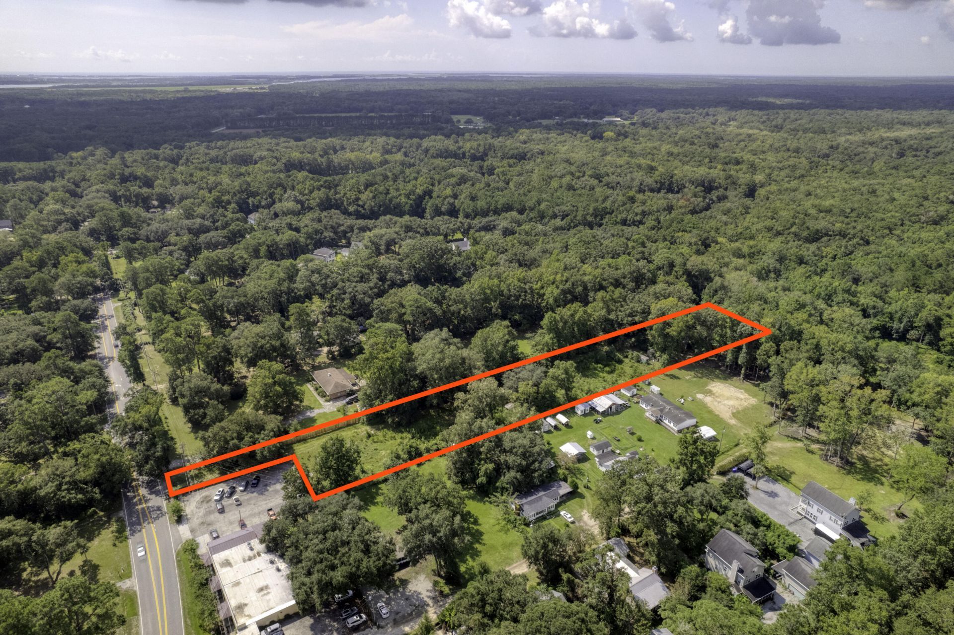 2064 River Road Photo 5