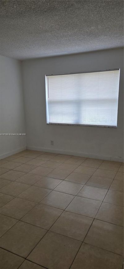 17901 NW 68th Ave, Unit T203, Hialeah, FL 33015 Photo