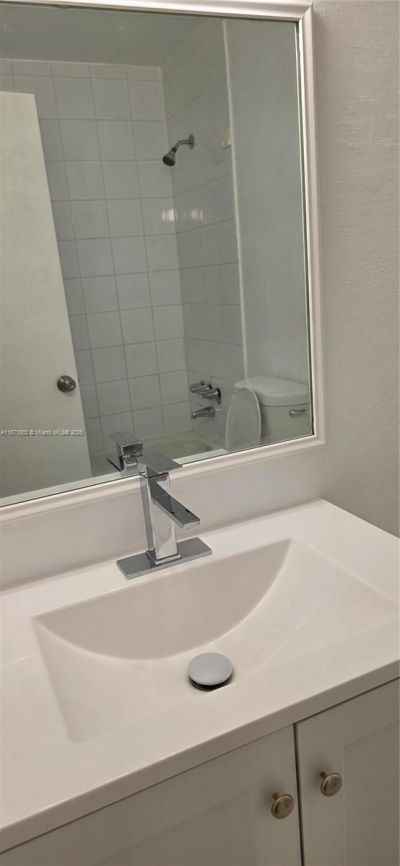 17901 NW 68th Ave, Unit T203, Hialeah, FL 33015 Photo