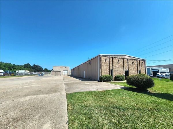 9087 HIGHWAY 23, Belle Chasse, LA 70037