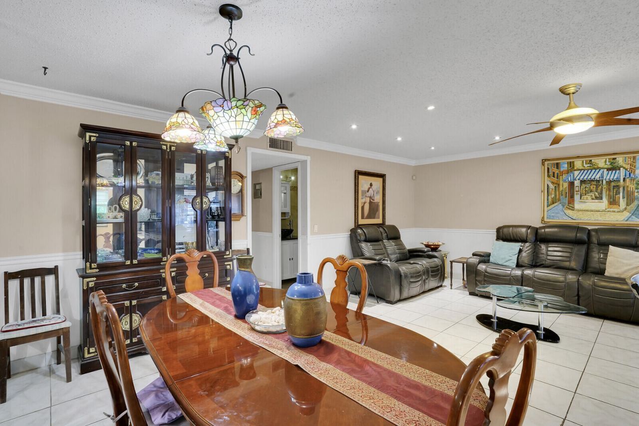 902 South Drive, Unit C, Delray Beach, FL 33445 Photo