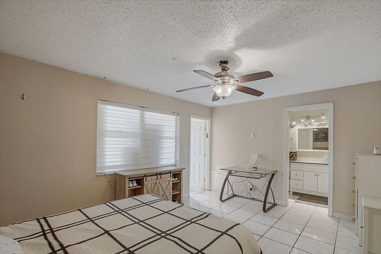 902 South Drive, Unit C, Delray Beach, FL 33445 Photo