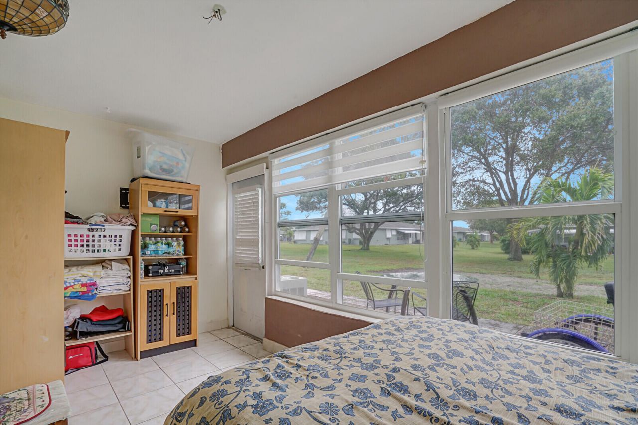 902 South Drive, Unit C, Delray Beach, FL 33445 Photo