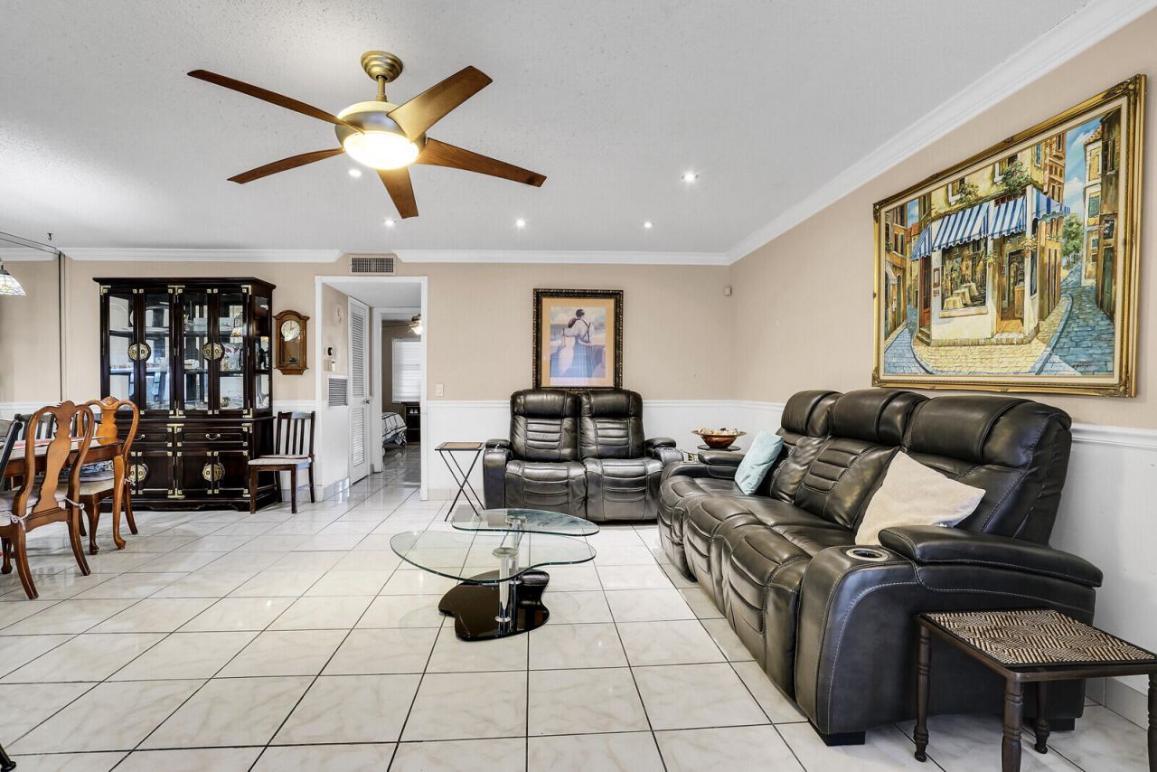 902 South Drive, Unit C, Delray Beach, FL 33445 Photo