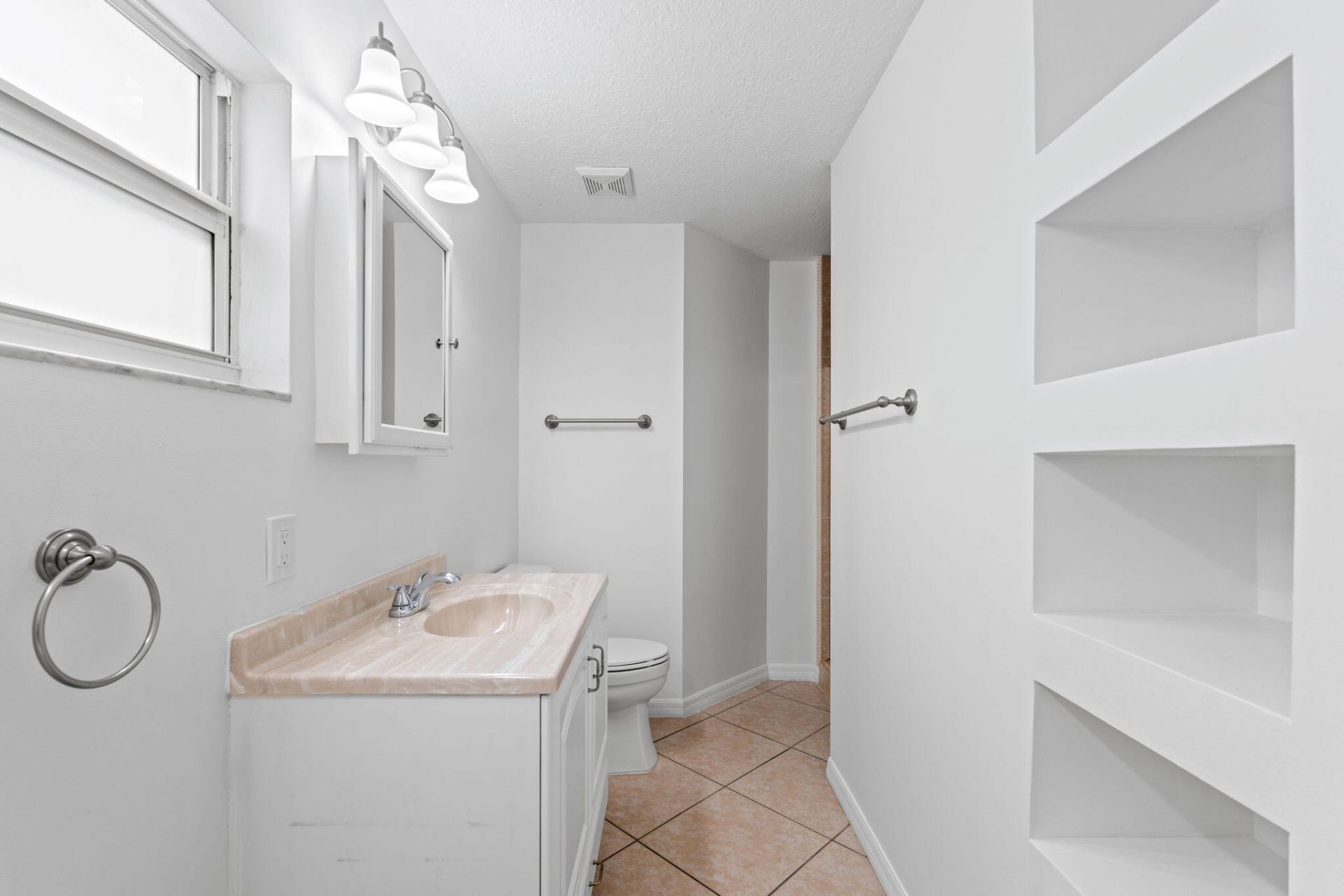 1301 N L Street, Lake Worth Beach, FL 33460 Photo