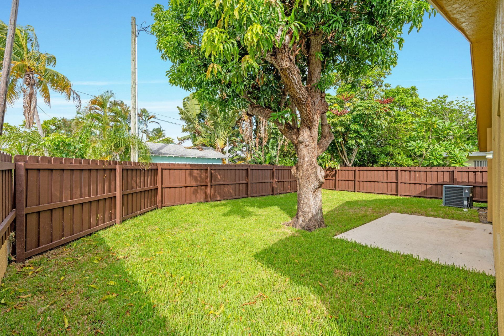 1301 N L Street, Lake Worth Beach, FL 33460 Photo