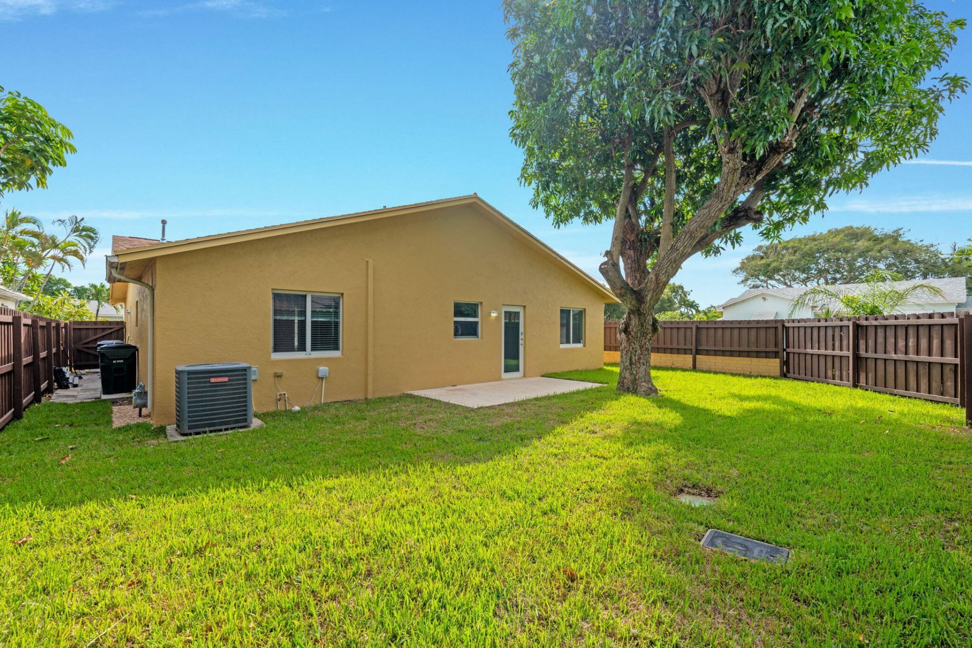 1301 N L Street, Lake Worth Beach, FL 33460 Photo