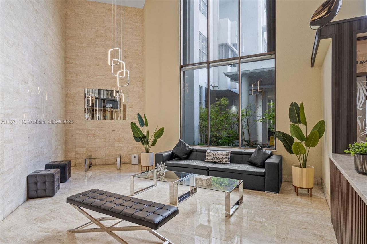 2750 NE 183rd St, Unit 1203, Aventura, FL 33160 Photo