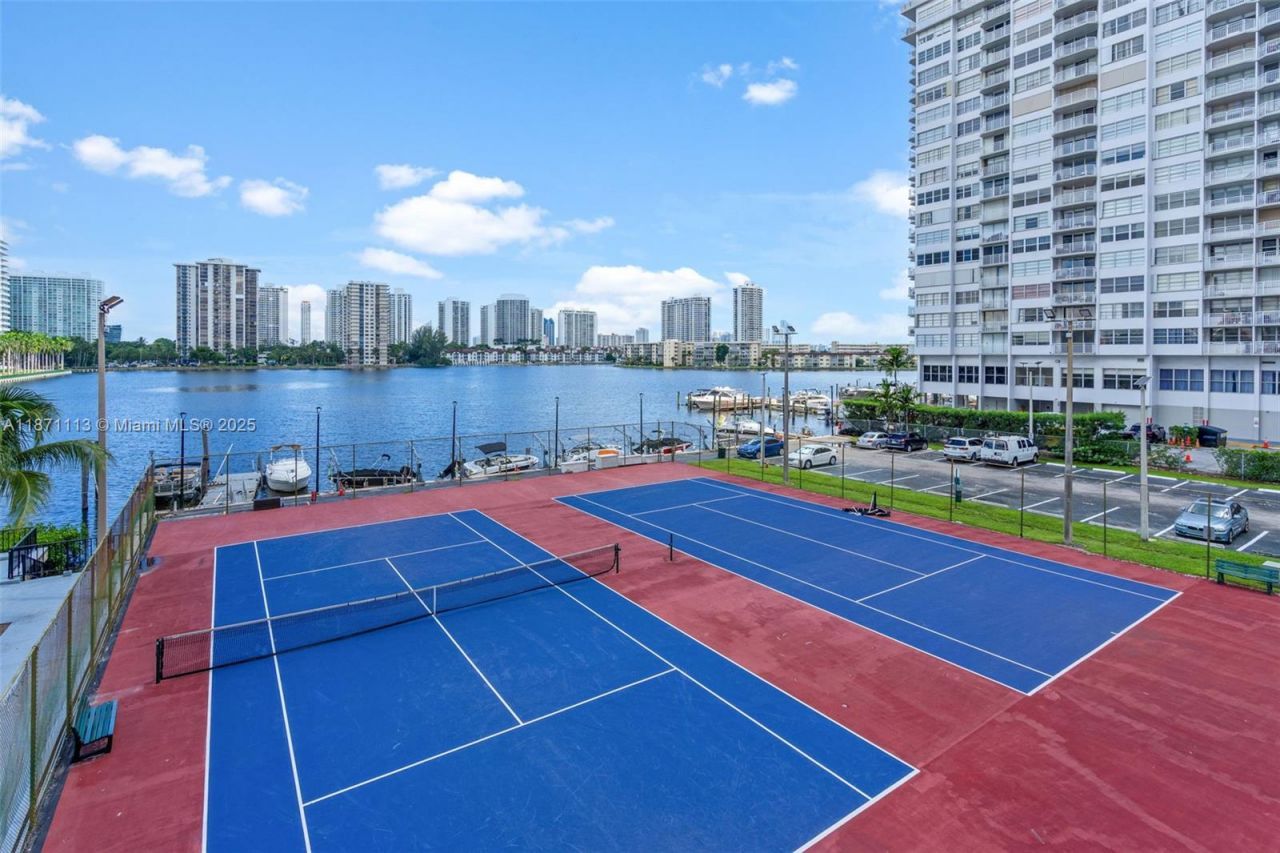 2750 NE 183rd St, Unit 1203, Aventura, FL 33160 Photo