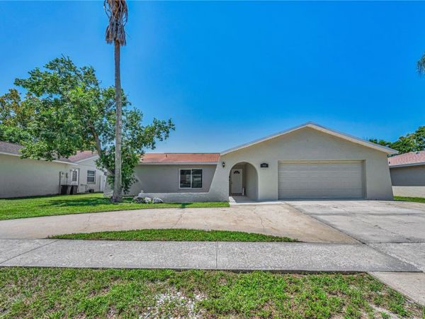 11121 PEPPERTREE LANE, PORT RICHEY, FL 34668
