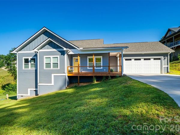 49 Temujin Drive, Leicester, NC 28748