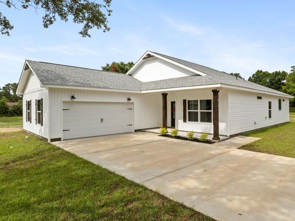 2 Coweta Road, Cantonment, FL 32533