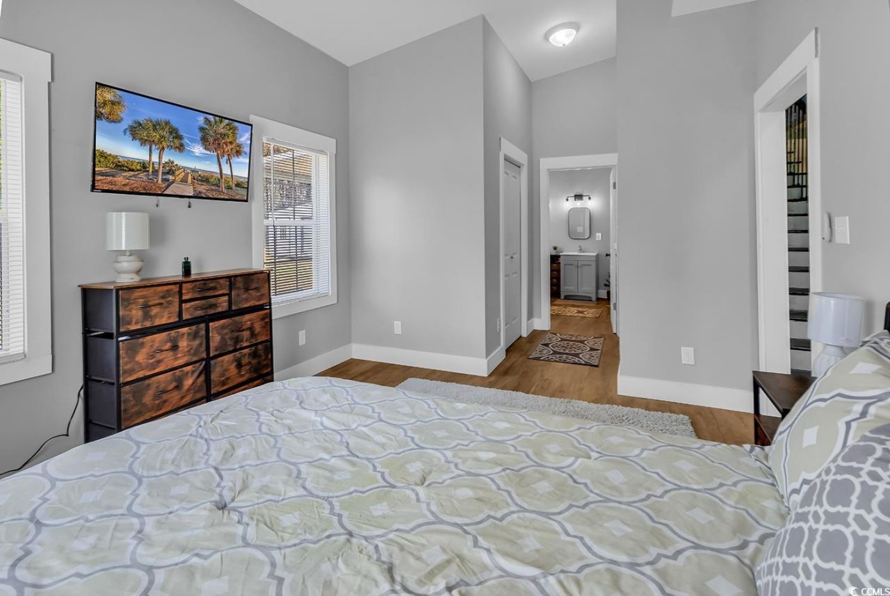 3090 Bay View Dr. Photo 10