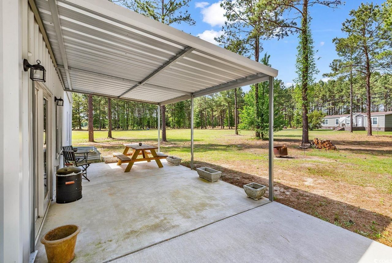 3090 Bay View Dr. Photo 15