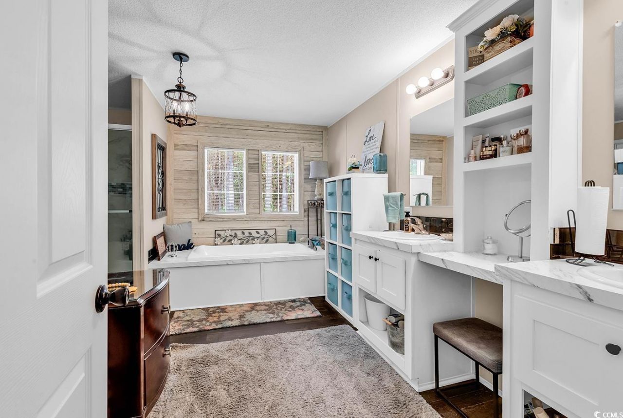 3090 Bay View Dr. Photo 23