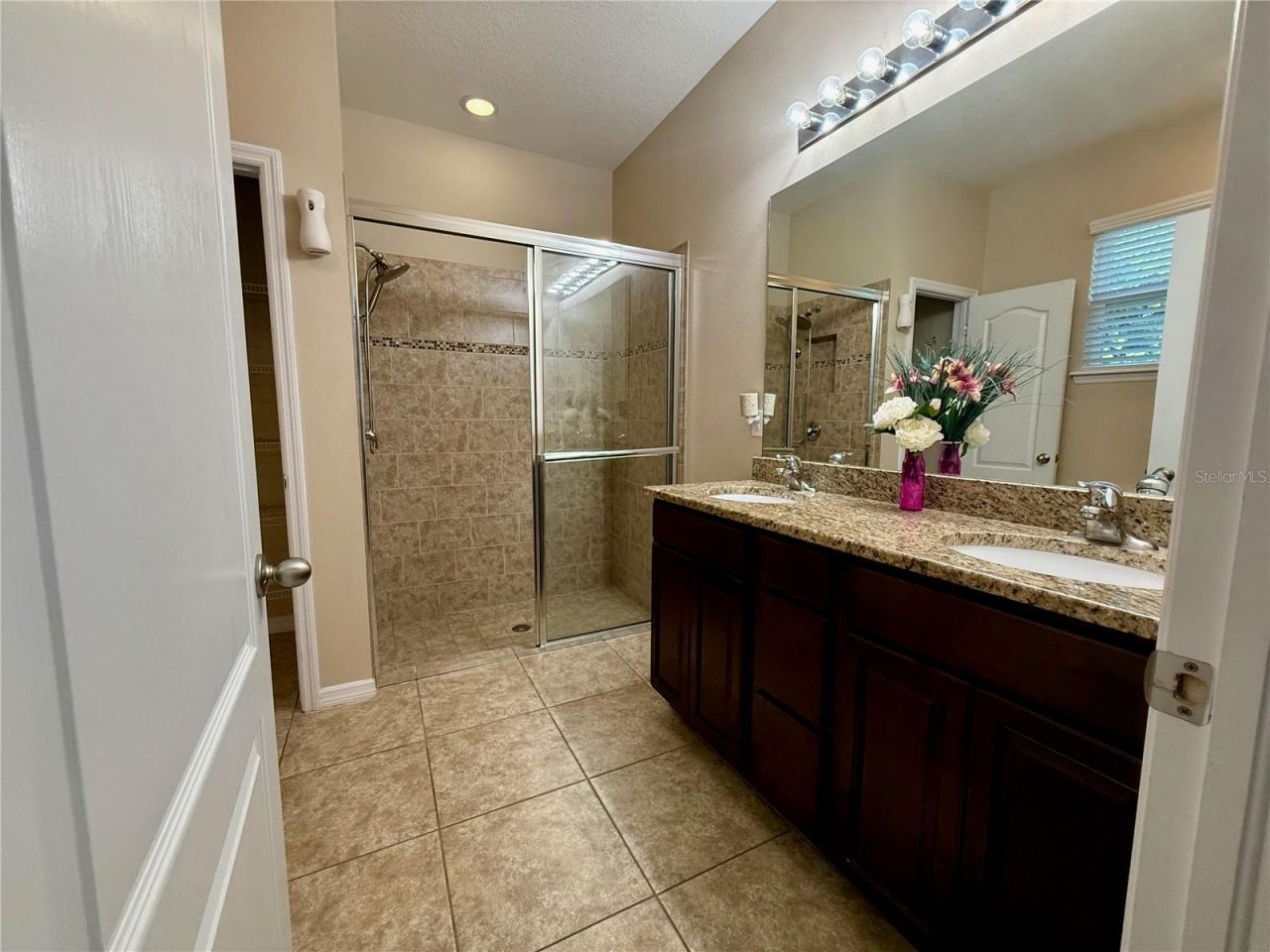 6121 35th Court E, Bradenton, FL 34203 Photo