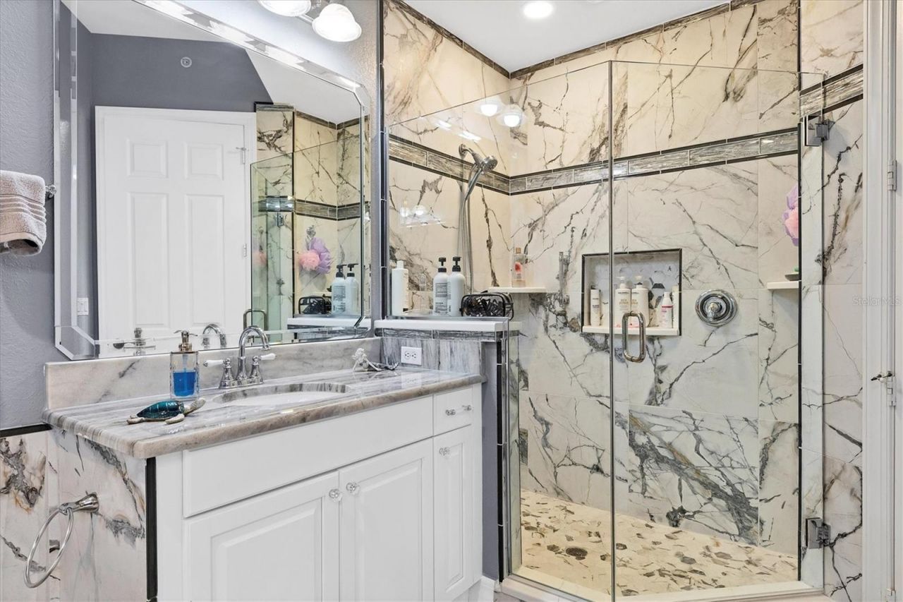 97 Vivante Boulevard, Unit 204, Punta Gorda, FL 33950 Photo