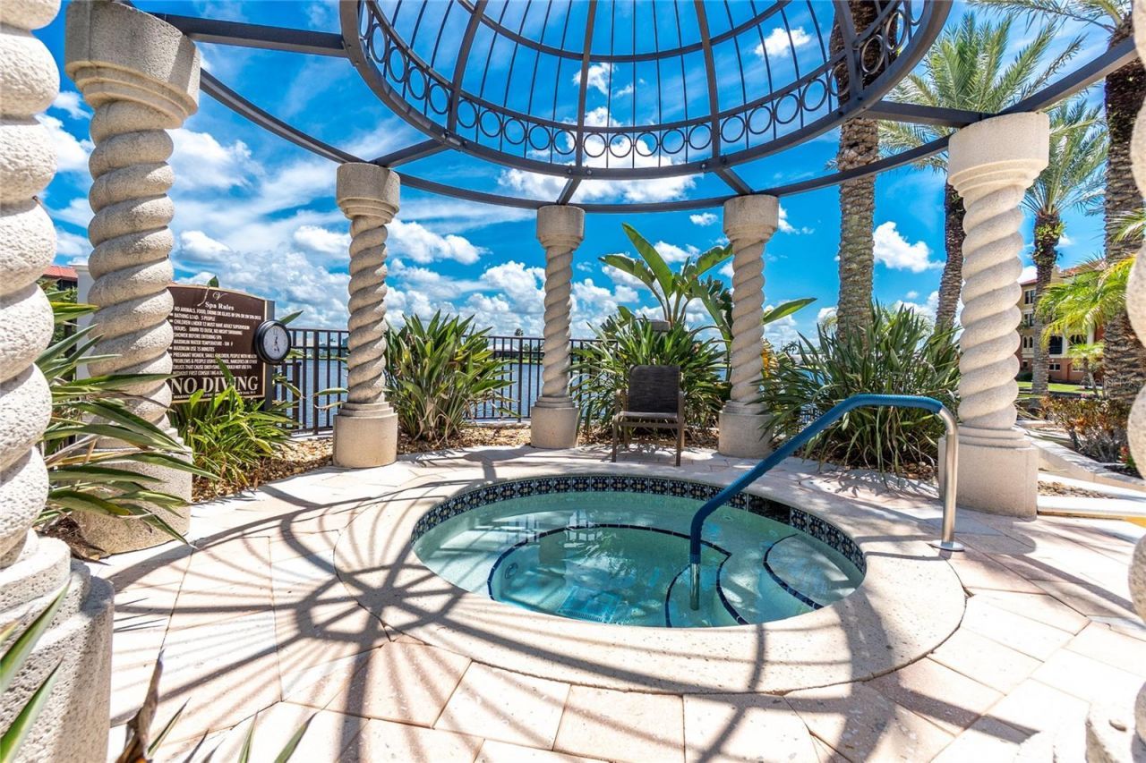 97 Vivante Boulevard, Unit 204, Punta Gorda, FL 33950 Photo