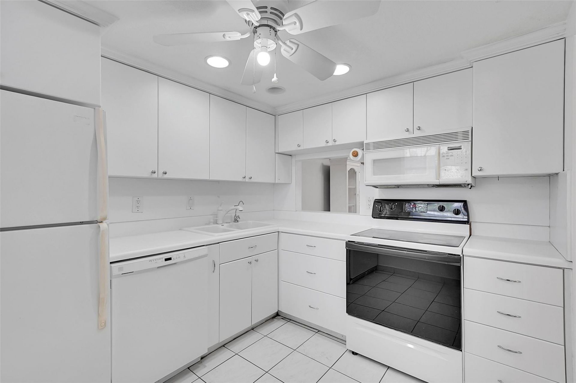 3150 Holiday Springs Boulevard, Unit 103, Margate, FL 33063 Photo