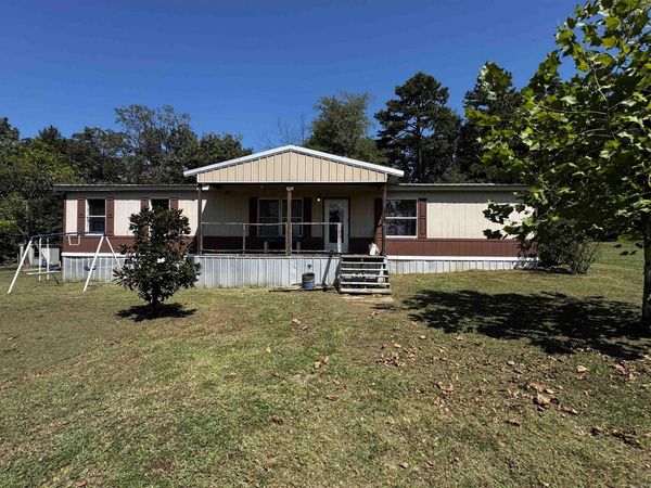 223 Private Road 1776, London, AR 72847