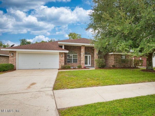 3221 SILVERADO Circle, Green Cove Springs, FL 32043