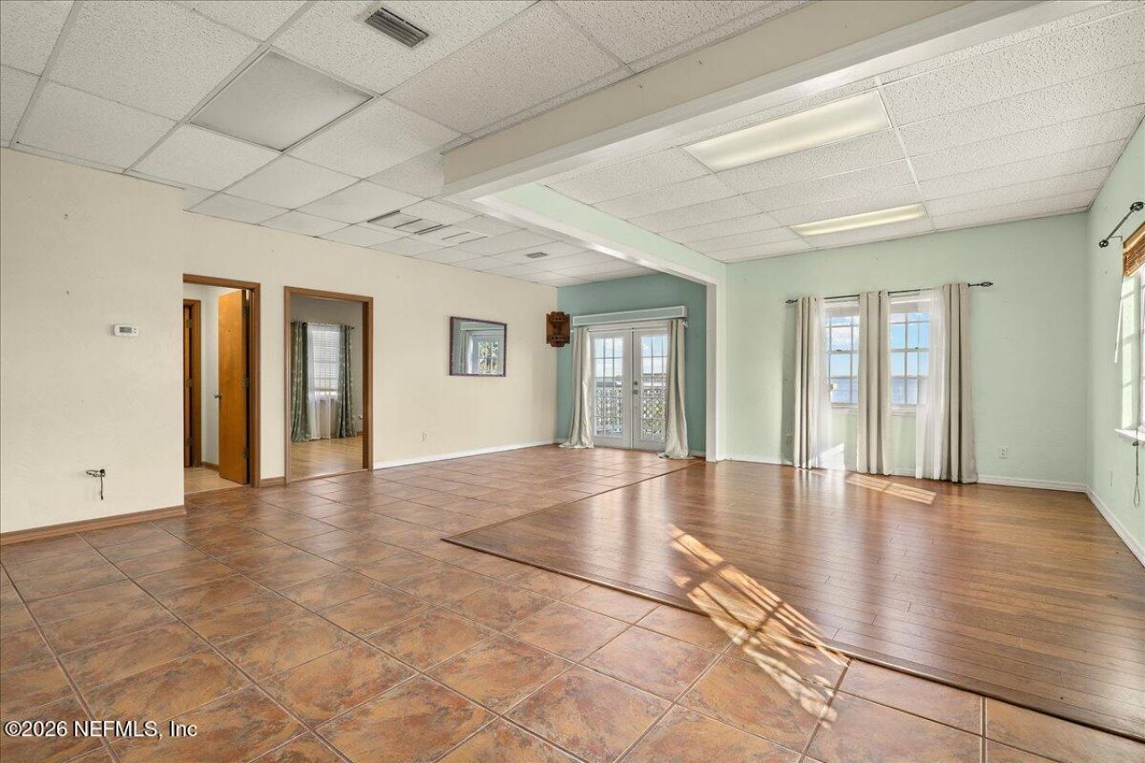 10 Central Avenue, Crescent City, FL 32112 Photo