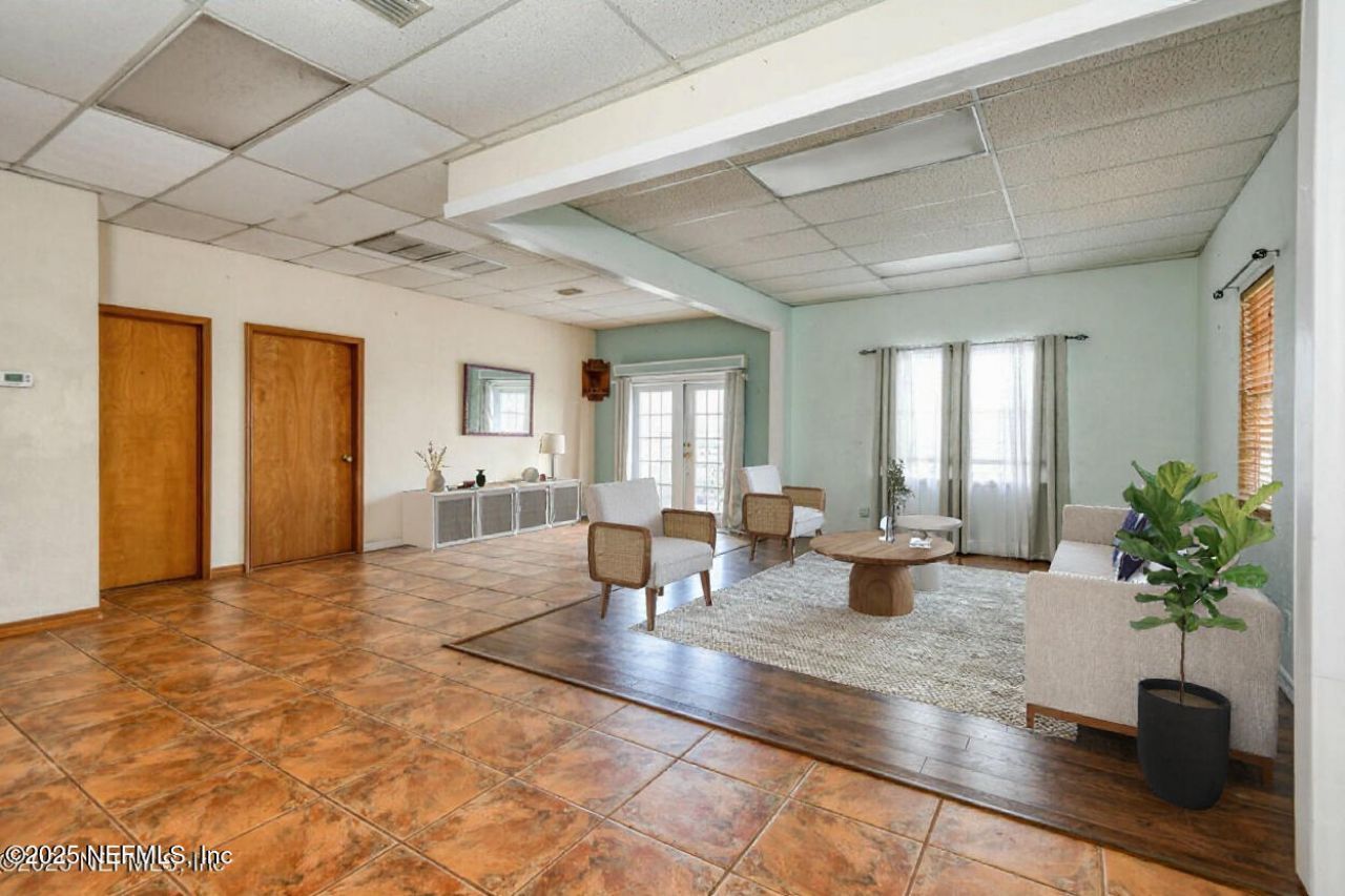 10 Central Avenue, Crescent City, FL 32112 Photo